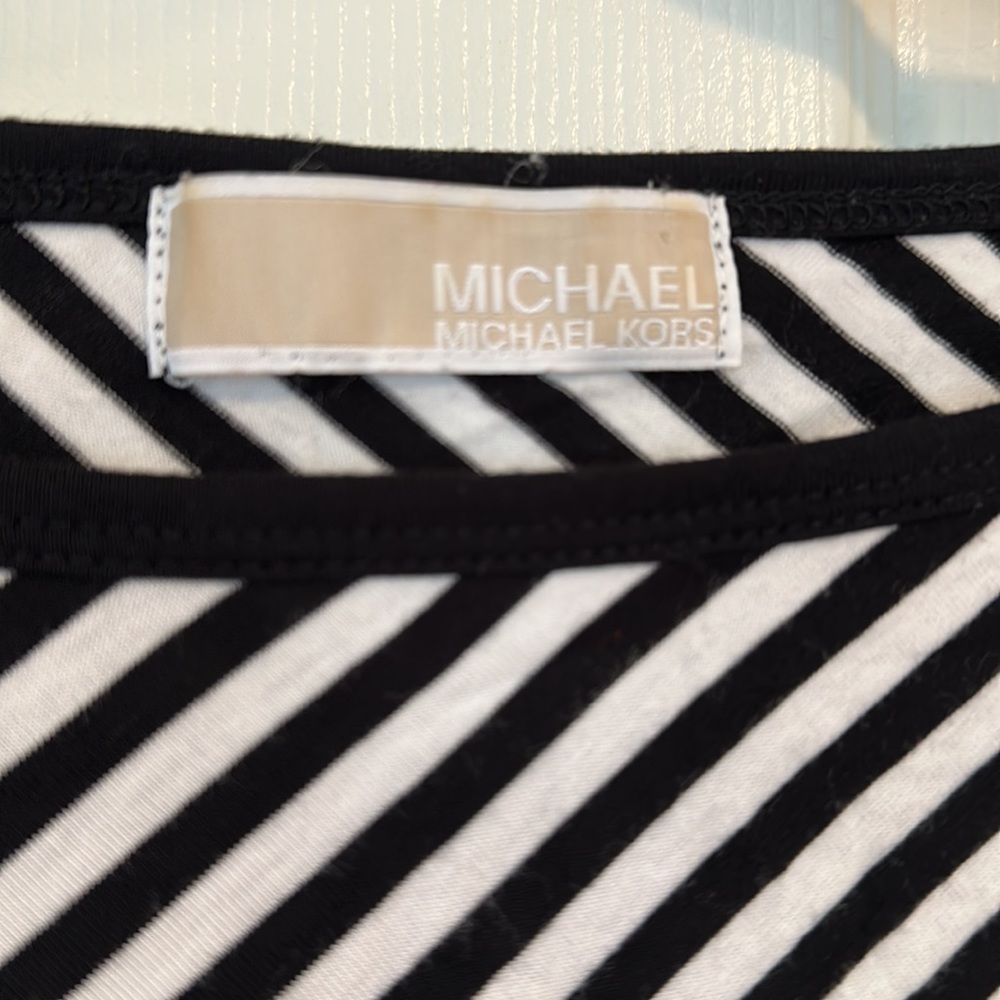 Michael Kors Top - Picture 3 of 5